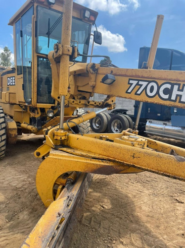Imagen 5 de 12 de Motoconformadora Deere 770ch Año 2006