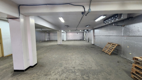 Edificio Venta La Urbina 1600 Mts2 Sonmetros2