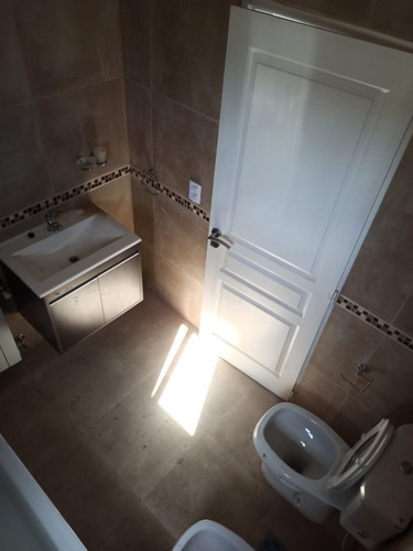 Imagen 17 de 27 de Casa En Venta En San Ramiro