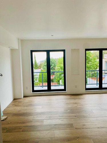 Espectacular Casa En Privada Con Departamento Independiente