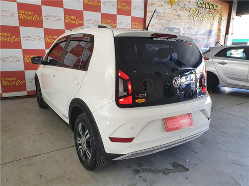 Volkswagen Up! 1.0 170 TSI TOTAL FLEX XTREME 4P MANUAL