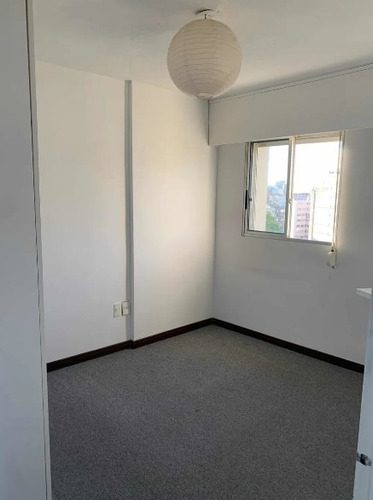 Vendo Apartamento 1 Dormitorio Con Garage En Punta Carretas