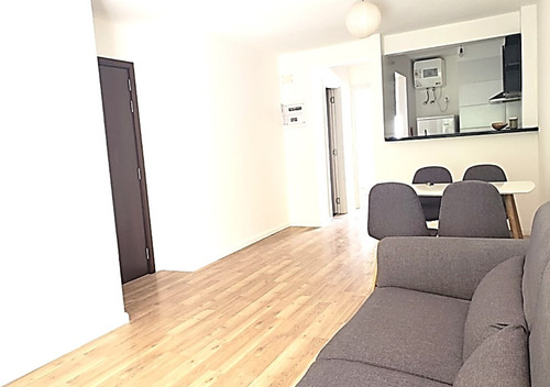 Imagen 3 de 12 de Marti A Pasos Del Mar - Moderno Edificio - 1 Dormitorio.