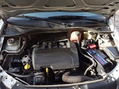 Renault Clio 1.2 F2 Pack