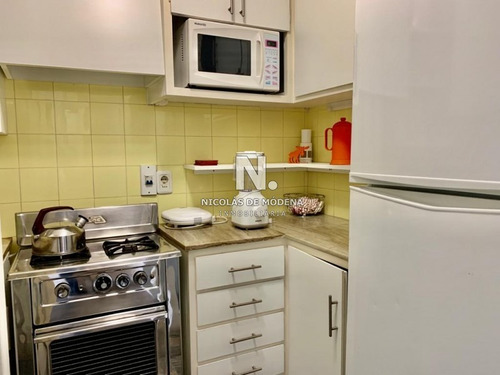Apartamento Oportunidad Un Dormitorio Y Medio Punta Del Este En Venta- Ref: 2834