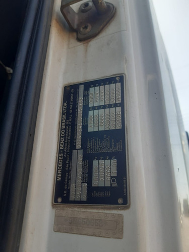 Imagem 8 de 15 de Mercedes Benz Axor 2540 2009 6x2 Carreta Randon 2014 S Pneus