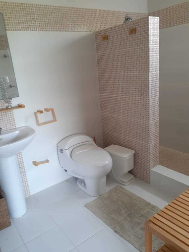 Imagen 8 de 8 de Venta. Villa En Guavaberry Juan Dolio (l-023)