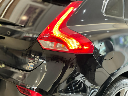V40 T5 Awd Dyn