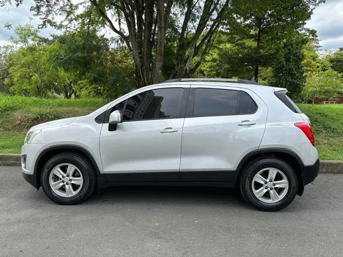 Chevrolet Tracker 1.8 Ls At
