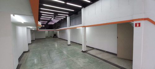 Loja Para Locação No Centro De São Vicente.