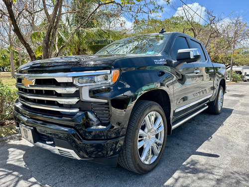 Chevrolet Cheyenne 6.2 Doble Cab High Country 4X4 At
