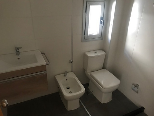 Imagen 8 de 14 de Venta, Prado, Apartamento A Estrenar, 2 Dormitorios