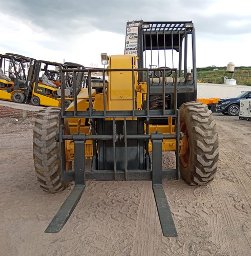 2002 Telescopico Cat Th82 8000 Lbs