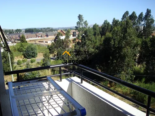 Arriendo Departamento De 70 M2, Lomas De San Sebastian