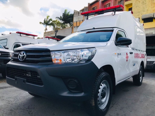 Imagem 5 de 15 de Toyota Hilux Ambulancia 2.8 Tdi Cab. Simples Chassis 4x4 2p