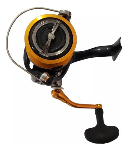 Molinete Daiwa Revros 6000h Drag, 12 kg, 5.7:1, 4 rollos, color negro con dorado