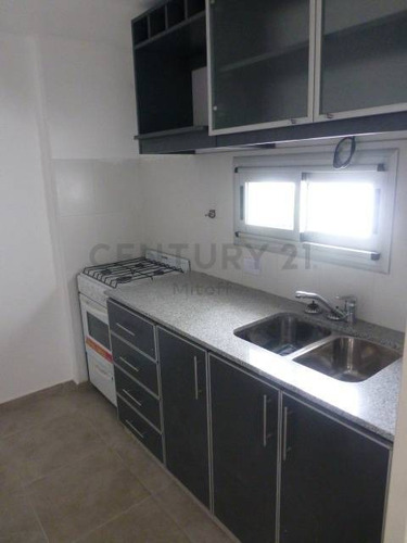 Imagen 4 de 5 de Departamento 1 Dormitorio En Venta En La Plata