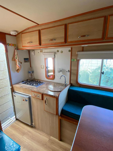 Imagen 4 de 10 de Camper Heevel
