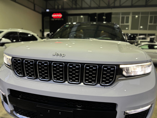 Jeep Grand Cherokee 5.7 V8 L Summit Reserve 4X4 At