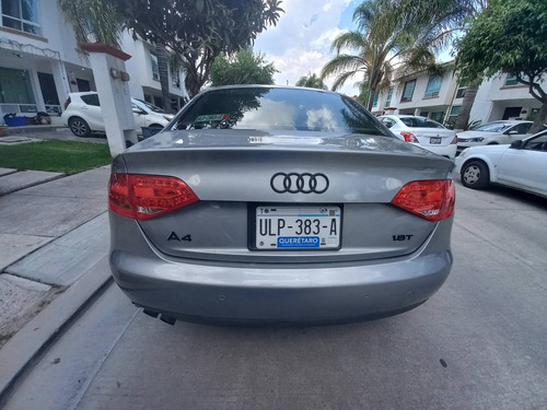 Imagen 6 de 12 de Audi A4 1.8 Luxury