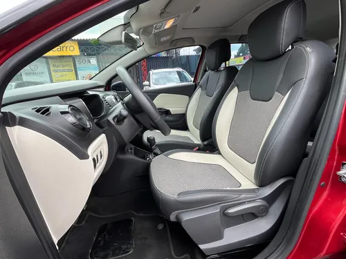 Renault Captur 2.0 Intens Automática