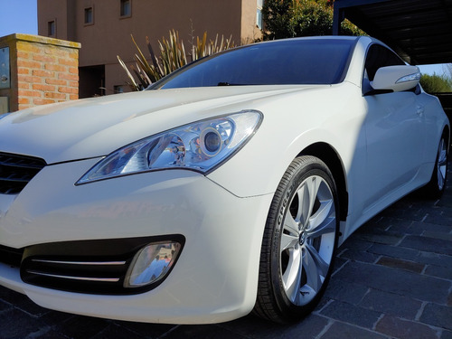 Hyundai Genesis 2.0 Coupe T Mt