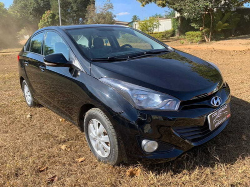 Imagem 3 de 8 de Hyundai Hb20s 1.0 M Comfort 2015