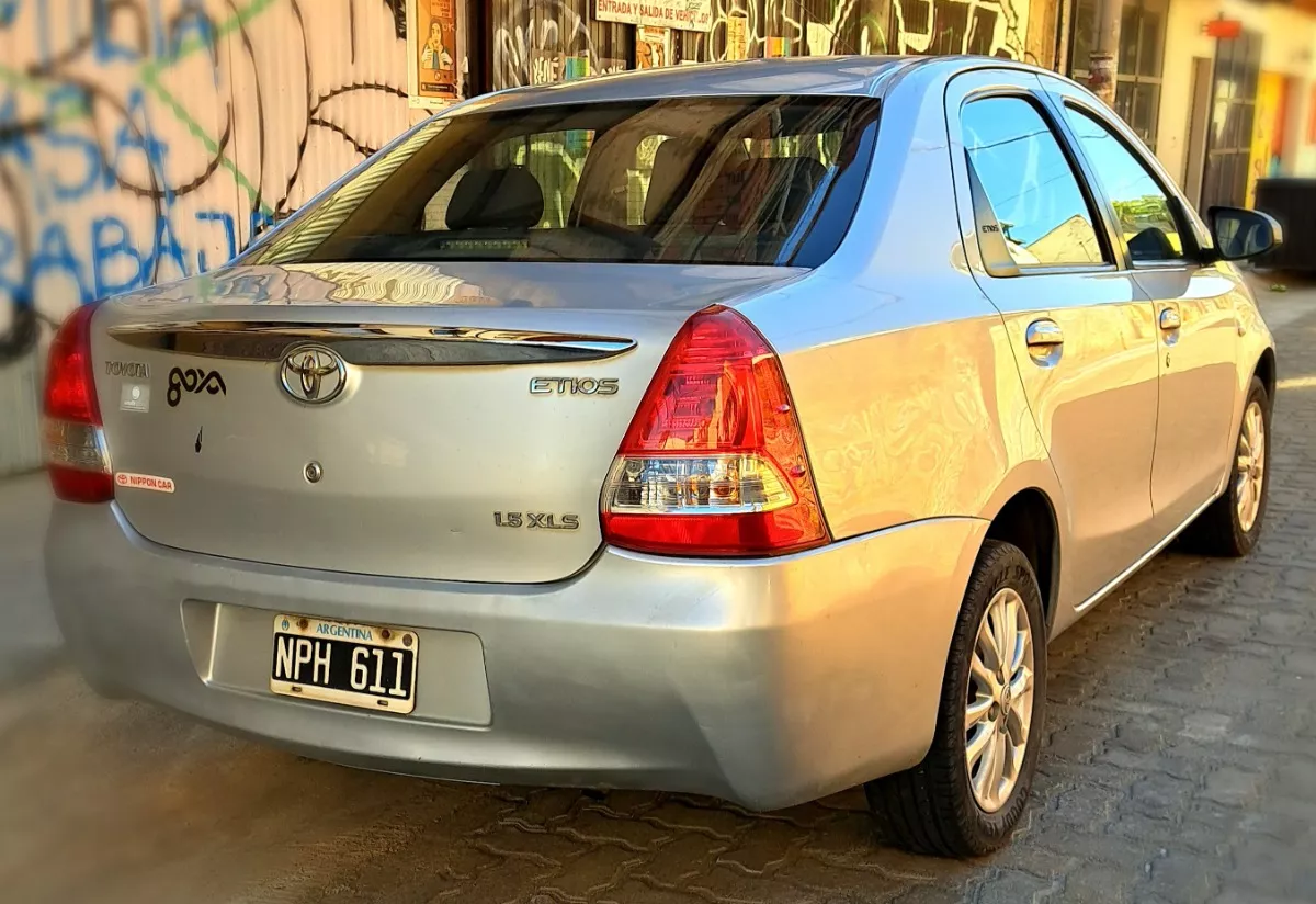 Toyota Etios 1.5 Sedan Xls