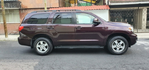 Imagen 7 de 15 de Toyota Sequoia 2012 4.6 Sr5 Piel Mt