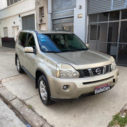 Nissan X-trail 2.5 Visia 6mt