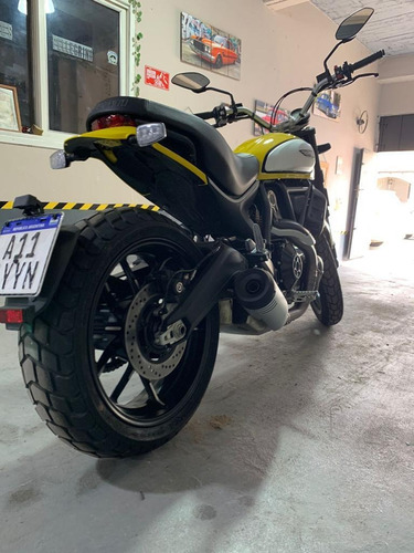 Imagen 6 de 9 de Ducati 800