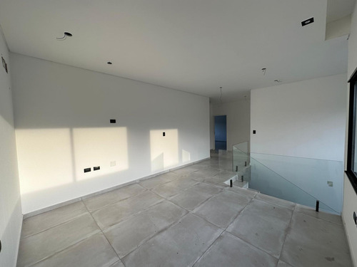 Se Vende Exclusiva Casa En Estancia El Terrón Con Vistas!