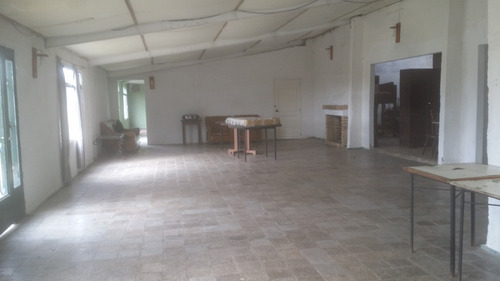 Imagen 10 de 12 de Tremendas Ofertas, Se Venden Dos Enormes Galpones 550 M2 Y En Otro Padrón Una Casa Campo De 93 M2. En Zona Muy Tranquila A Solo 30 Minutos De Montevidieo