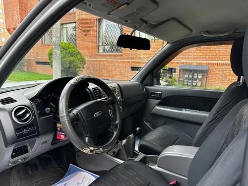 Ford Ranger XLT 4X4 2.600 GSL FULL