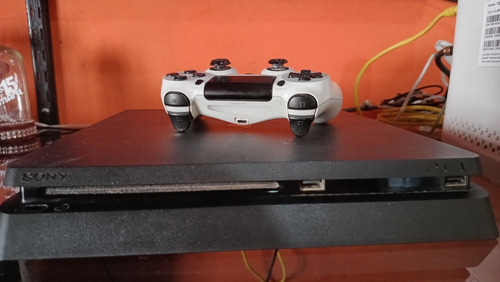 Play 4 Slim 1 Tb Solo Con  Juegos Sin Joystick 