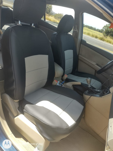 Fundas Cubre Asientos Tacto Piel Automotriz Para Versa 2025 Negro/gris