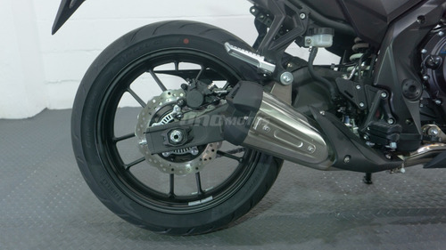 Imagen 3 de 24 de Moto Naked Voge 500 R Con Frenos Abs 0km Tablero Digital