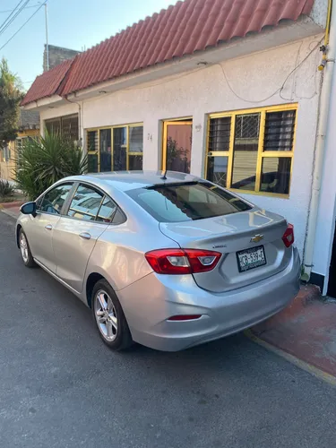 Chevrolet Cruze 1.4 Ls Mt