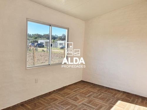 Imagen 7 de 16 de Casa Punta Negra Piriápolis 2 Dorms Venta Ca201273