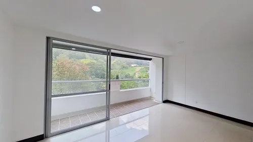 Moderno Apartamento En Sabaneta Con Gran Vista. Código 47