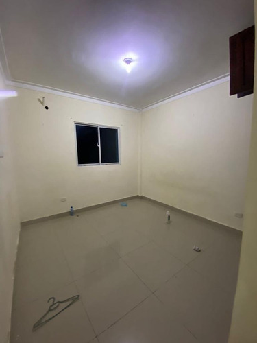 Imagen 4 de 12 de Apartamento Crow-lll En Alquiler