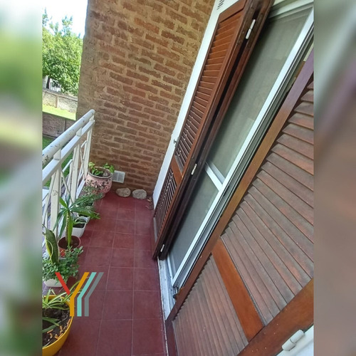 Imagen 5 de 11 de Departamento De Dos Dormitorios Con Cochera En Subsuelo