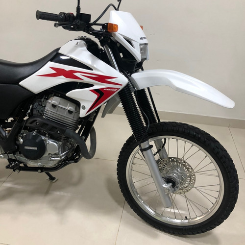 Imagen 8 de 25 de Honda Tornado 2022 Usado