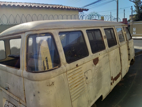 Imagem 5 de 23 de Volkswagen Kombi Corujinha 66