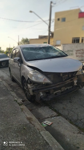Imagem 2 de 3 de Nissan Tida