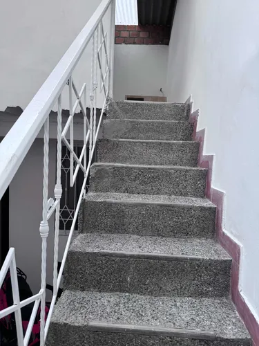 Casa En Popayan Barrio Cadillal , Como Nueva 4 Habitaciones, Dos Baños , Sala , Comedor ,patio , Lugar De Ropas En Segundo Piso.