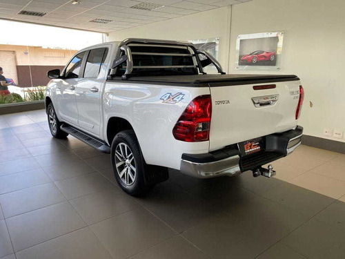 Imagem 8 de 13 de Toyota Hilux 2.8 Srx 4x4 2.8 Tdi 16v Diesel Aut 2018