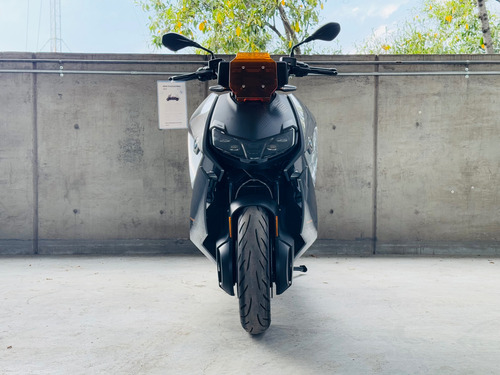 Bmw C E04