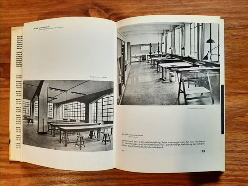 Gropius Bauhaus Bauten Dessau. Tapa Dura. En Alemán (Usado)