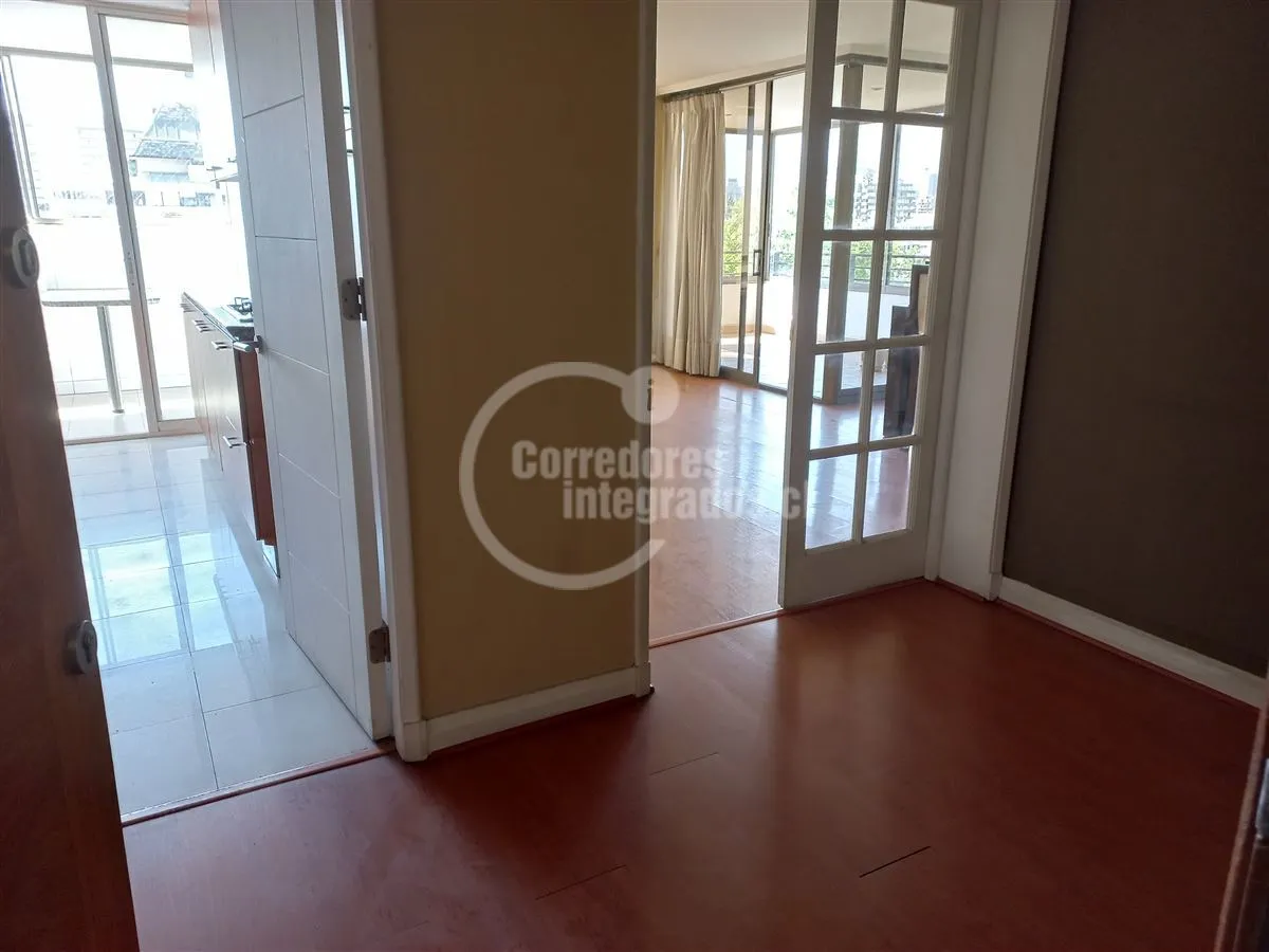Imagen 4 de 18 de Departamento En Venta De 3 Dorm. En Providencia Mla